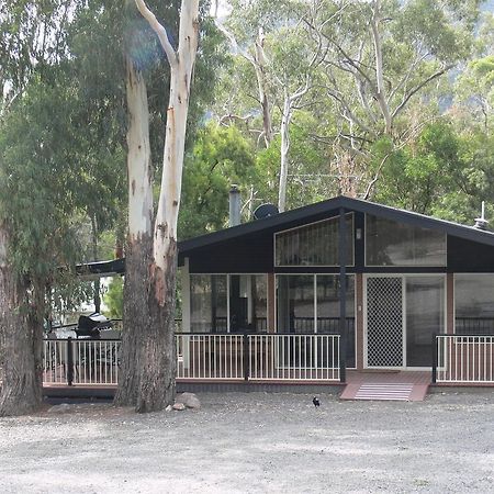Villa Mountain Hideaway à Halls Gap Extérieur photo